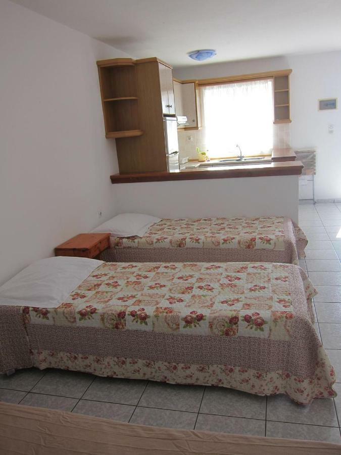 Likno'S Ios Island Resort Bagian luar foto